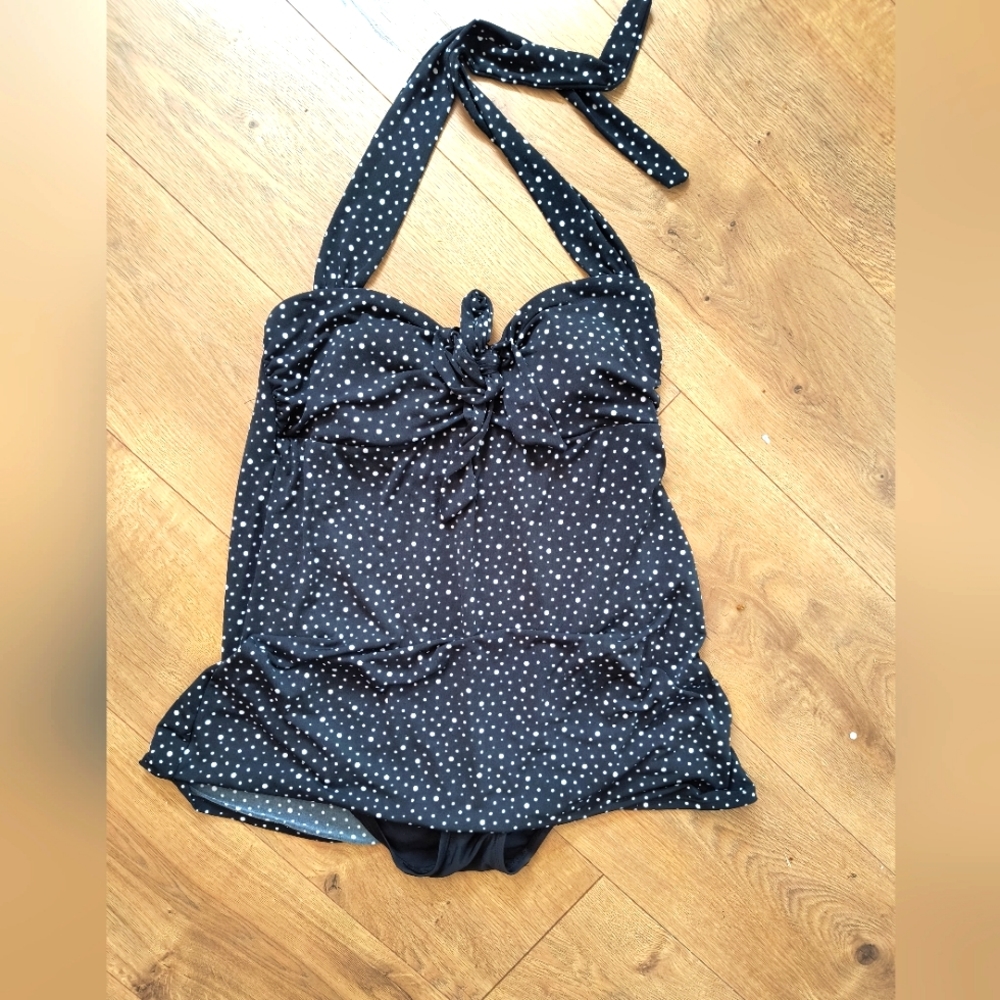 Miami Retro Swimsuit Halter-Tie Polka Dot & Ruched Skirt in Size 12 - Picture 2 of 13